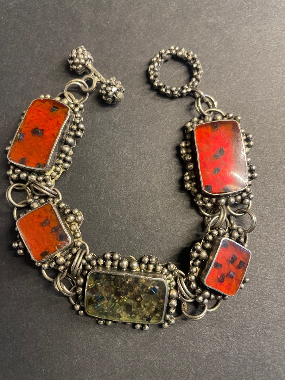 Vtg Twos Company India Amber Green Glass Resin Toggle Bracelet Boho Chic Ethnic